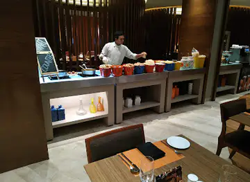 MOMO CAFE