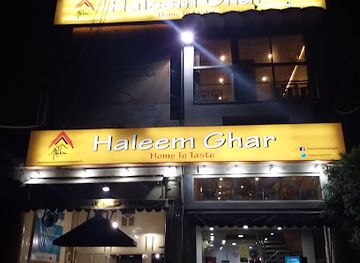 pakistan/peshawar/restaurant/haleem-ghar