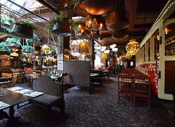 canada/toronto/restaurant/the-old-spaghetti-factory