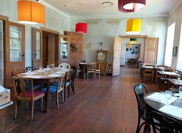 estonia/jarvamaa/restaurant/pohjaka-mois