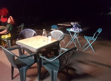 comoros/domoni/restaurant/zouzou-delice