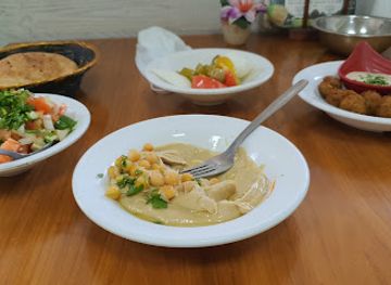 israel/nahariya/restaurant/humuson