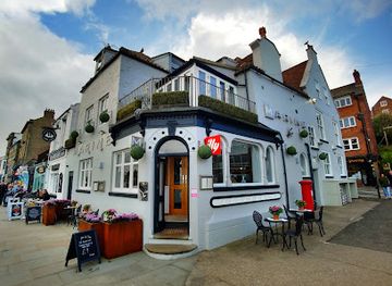 united-kingdom/whitby/restaurant/the-marine-bar-restaurant