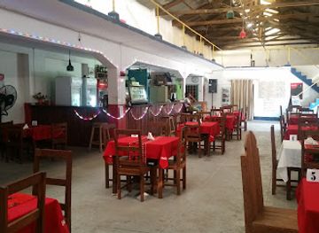 mozambique/chimanimani-mountains/restaurant/frango-a-rony