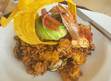 ecuador/manta/restaurant/pata-salada