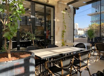 jordan/amman/abdoun/restaurant/pepper-and-pine-co