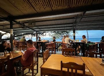 timor-leste/dili-beaches/restaurant/castaway-bar-and-restaurant