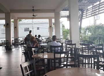 jamaica/kingston/port-royal/restaurant/nirvanna-restaurant-lady-musgrave