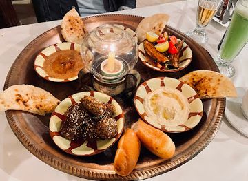 egypt/new-valley/restaurant/snobs-restaurant