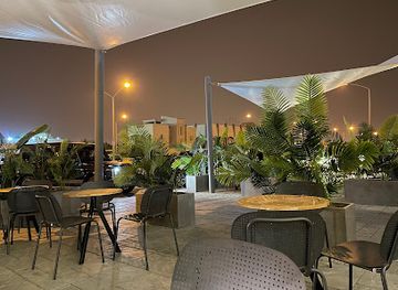 kuwait/sabah-al-salem/restaurant/pick