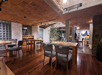 ecuador/quito/restaurant/nuema