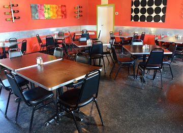 iowa/newton/restaurant/georgioz