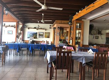 cyprus/tombs-of-the-kings/restaurant/laterna-taverna