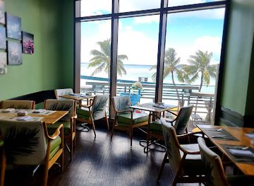 guam/tumon/restaurant/palm-cafe