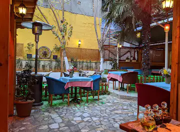 GARDEN MEZZE \ restaurant