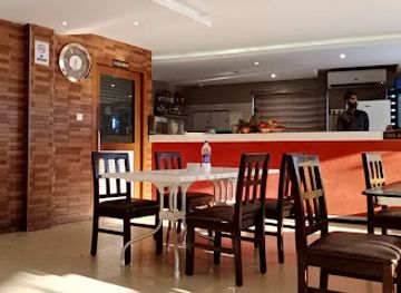 india/kovalam/restaurant/raahath-fine-dine-restaurant