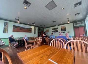 louisiana/cajun-heartland/restaurant/vermilionville-restaurant-la-cuisine-de-maman