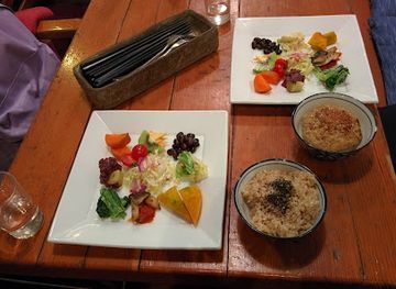 japan/iyo/restaurant/mominoki-house