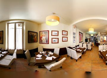 spain/cordoba/restaurant/taberna-la-montillana