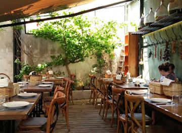 greece/heraklion/lions-square/restaurant/peskesi