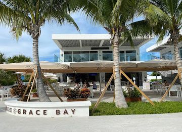 turks-and-caicos-islands/sibonne-beach/restaurant/the-terrace-on-grace-bay