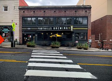 north-carolina/foothills/restaurant/foothills-brewpub