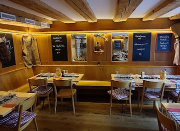 switzerland/solothurn/restaurant/hardopfu-huus