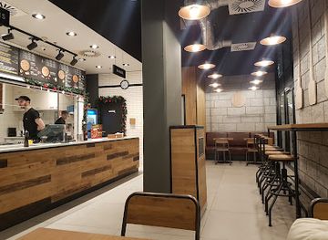 hungary/duna-ipoly-national-park/restaurant/pizza-hut-budapest-duna-plaza