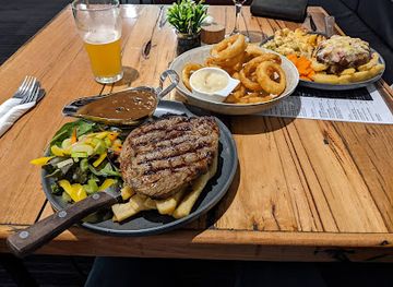 australia/limestone-coast/restaurant/south-australian-hotel