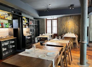 spain/valencia/ciutat-vella/restaurant/sagardi-valencia-centro