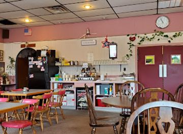 rhode-island/warwick/restaurant/alice-s-restaurant