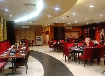 indonesia/east-kalimantan/restaurant/ong-palace-restaurant