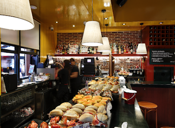 spain/bilbao/abando/restaurant/el-globo-tavern