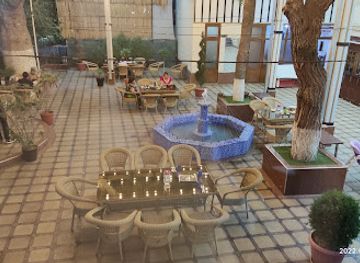 uzbekistan/samarkand/restaurant/du-chinor