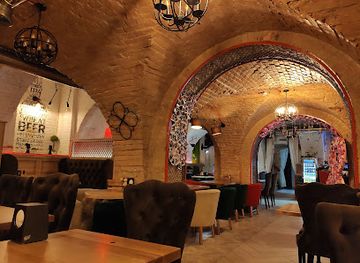 ukraine/kropyvnytskyi/restaurant/shaleniy-patrik