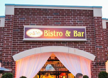 new-york/saratoga-springs/restaurant/three-vines-bistro