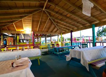 british-virgin-islands/anegada/restaurant/potters-bar-and-lobster-house
