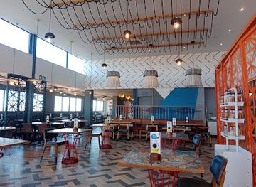 botswana/makgadikgadi-pans/restaurant/nando-s-letlhakane