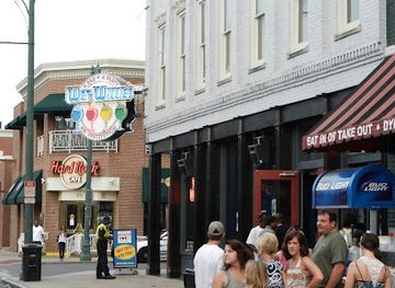 tennessee/memphis/beale-street/restaurant/wet-willie-s