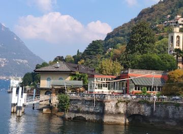 italy/lake-como/restaurant/ristorante-momi