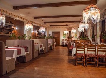ukraine/ivano-frankivsk/restaurant/khata-bahata