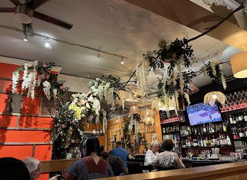 west-virginia/harper-s-ferry/restaurant/sumittra-thai-kitchen-bar