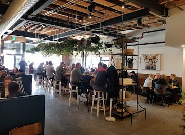 canada/saskatoon/restaurant/hometown-diner