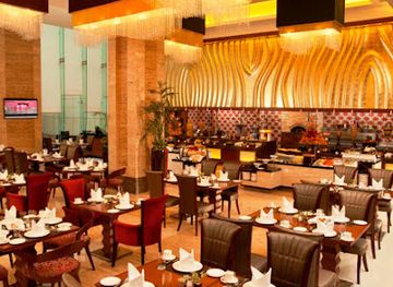 india/nagpur/restaurant/the-creative-kitchen-radisson-blu