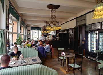 czechia/bohemian-paradise/restaurant/lokal-dlouhaaa