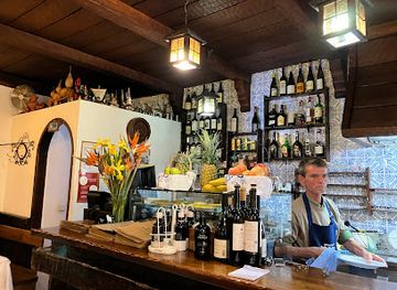 portugal/porto/restaurant/a-grade