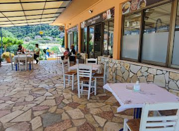 greece/ionian-islands/restaurant/cafe-giorgios