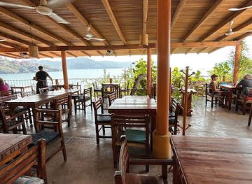 mexico/ixtapa-zihuatanejo/restaurant/la-terracita