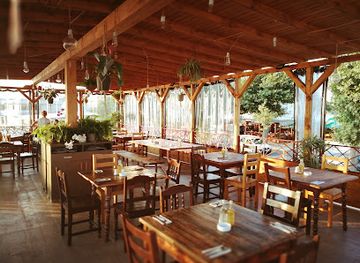 bulgaria/pomorie/restaurant/koraba-food-sea