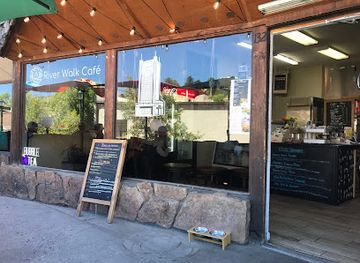 colorado/estes-park/restaurant/river-walk-cafe